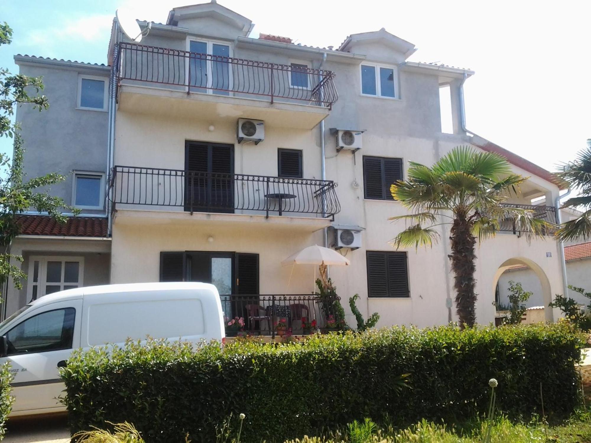 Apartments Zova Medulin Exterior photo